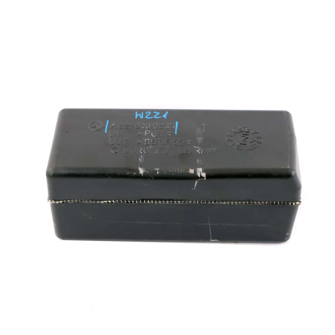  Mercedes-Benz S-Class W221 Trunk Closing Hydraulic Pump Cover Cap - SKU A2218000235 - Part number A2218000235