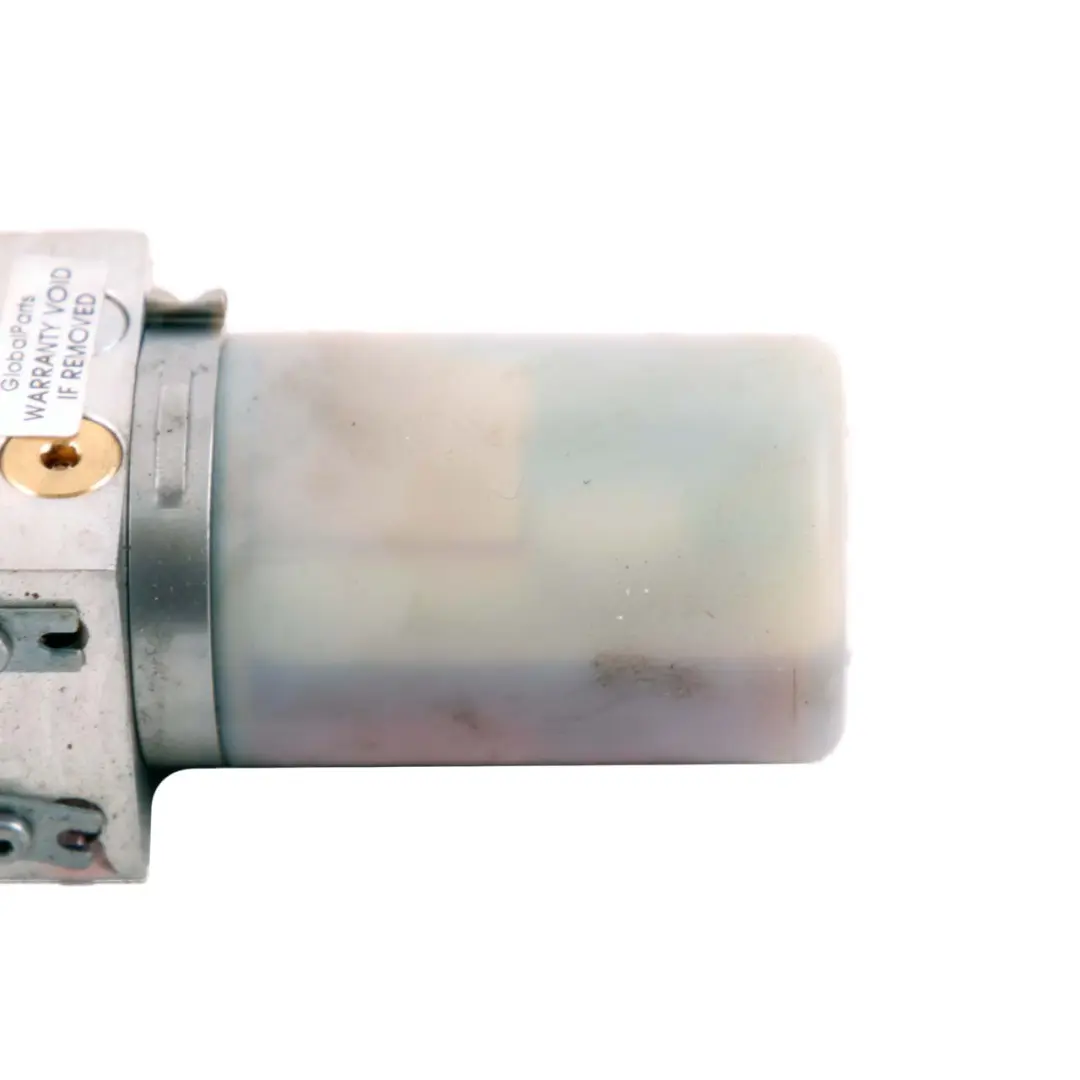 Mercedes-Benz S-Class W221 Remote Trunk Closing Hydraulic Pump Unit to with Part number A2218001548 Mercedes-Benz S-Class W221 Remote Trunk Closing Hydraulic Pump Unit - SKU A2218001548 - Part number A2218001548