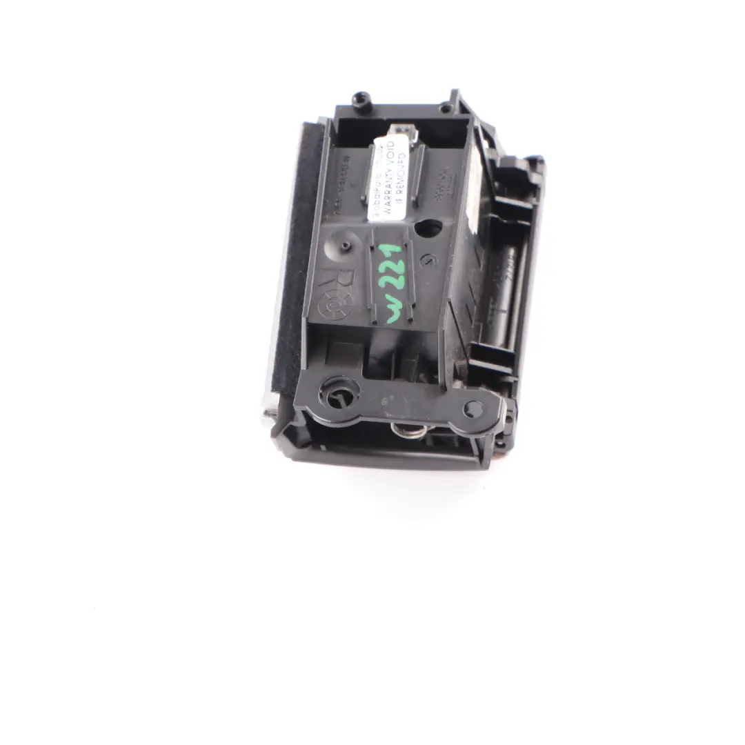 Door Card Ashtray Rear Right O/S Trim Cover Ash Tray Leather Beige to Mercedes W221 with Part number A2218100230 Mercedes W221 Door Card Ashtray Rear Right O/S Trim Cover Ash Tray Leather Beige - SKU A2218100230 - Part number A2218100230