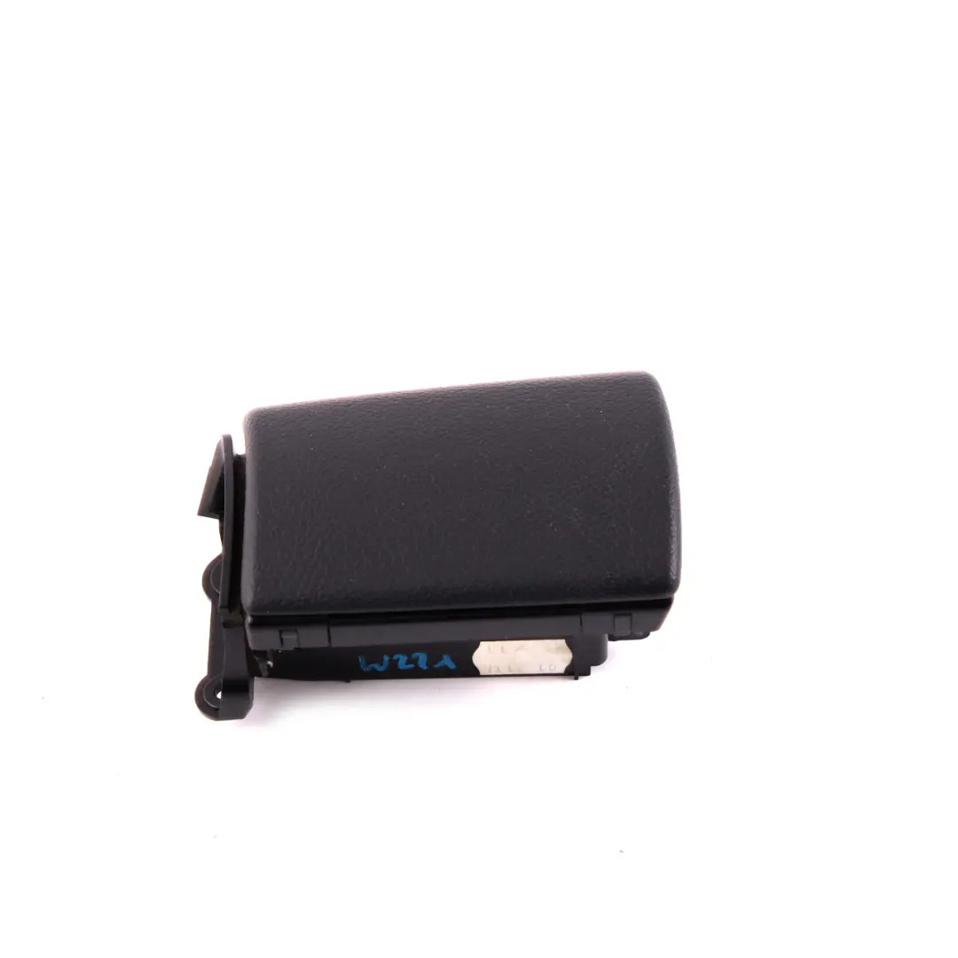 Hinten links Tür Karte Aschenbecher Trim Cover Panel Leder für Mercedes W221 mit Teilenummer A2218101130 Mercedes W221 Hinten links Tür Karte Aschenbecher Trim Cover Panel Leder - SKU A2218101130 - Teilenummer A2218101130