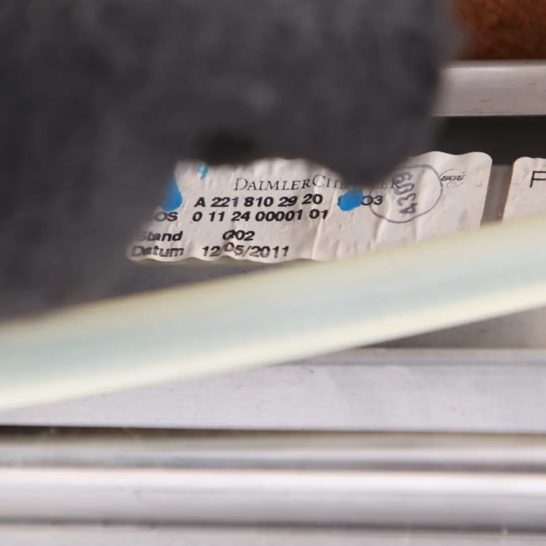 Kofferraumrollo Hinten Elektrisch Paketablage Schwarz für Mercedes W221 mit Teilenummer A2218102920 Mercedes W221 Kofferraumrollo Hinten Elektrisch Paketablage Schwarz - SKU A2218102920 - Teilenummer A2218102920