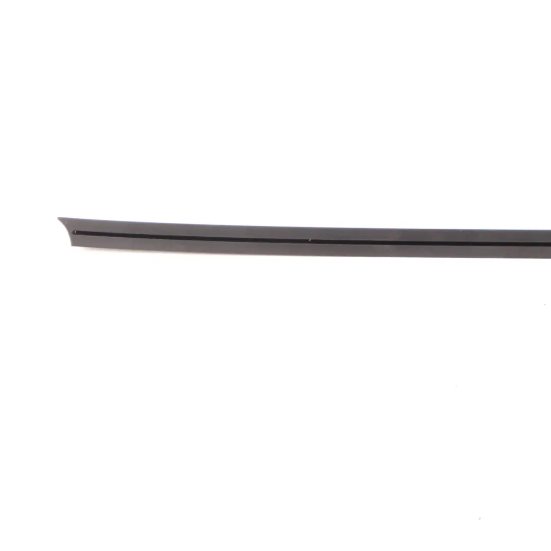 Rollo Teilungsnetz Links Halter Halterung 9168481 für BMW F11 Touring mit Teilenummer A2218150127 BMW F11 Touring Rollo Teilungsnetz Links Halter Halterung 9168481 - SKU A2218150127 - Teilenummer A2218150127