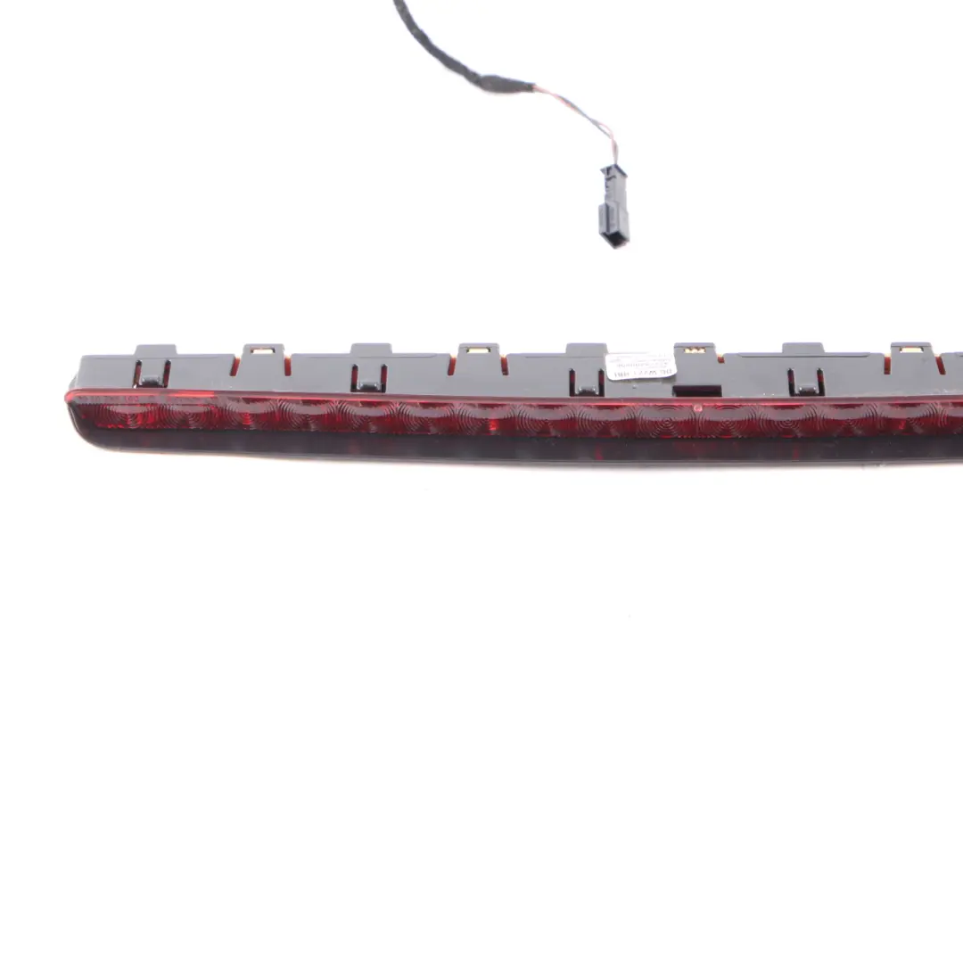 W216 Trzecie Światło Stopu Stop do Mercedes W221 o numerze A2218200056 Mercedes W221 W216 Trzecie Światło Stopu Stop - SKU A2218200056 - Numer Części A2218200056