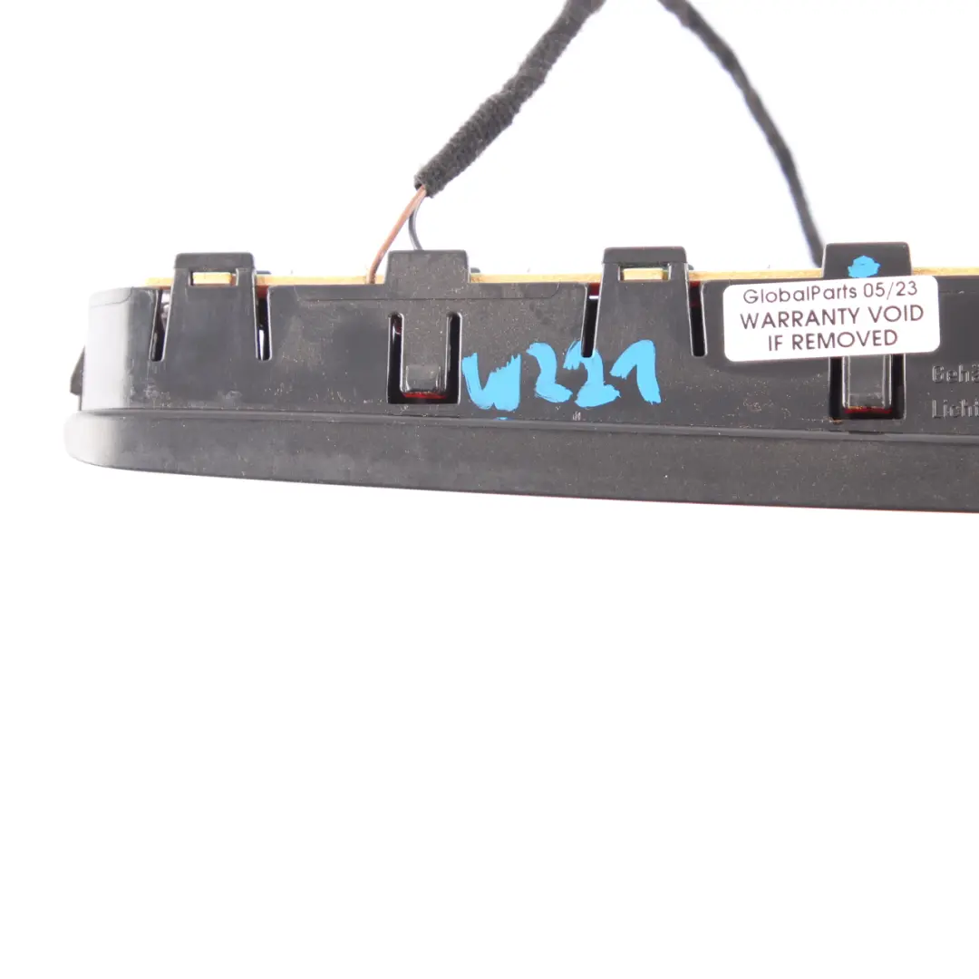 Lampada Stop Mercedes W221 W216 Freno Terza Posteriore Aggiuntiva per con numero di parte A2218200056 Lampada Stop Mercedes W221 W216 Freno Terza Posteriore Aggiuntiva - SKU A2218200056 - Numero di parte A2218200056