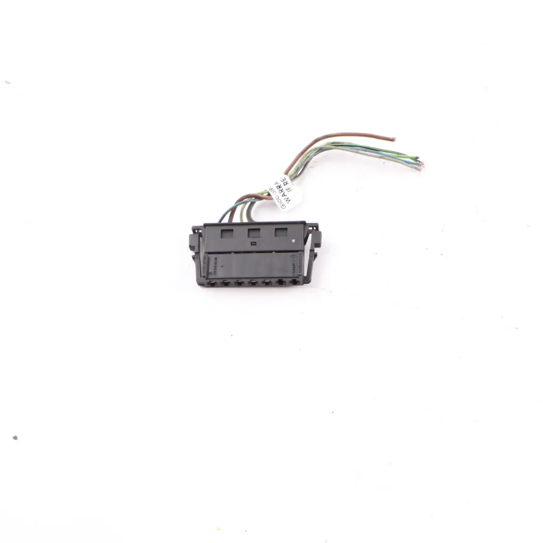 Mercedes W221 Lámpara trasera derecha Luz trasera Enchufe Cableado A2115450328 - SKU A2218200266-1 - Número de pieza A2218200266