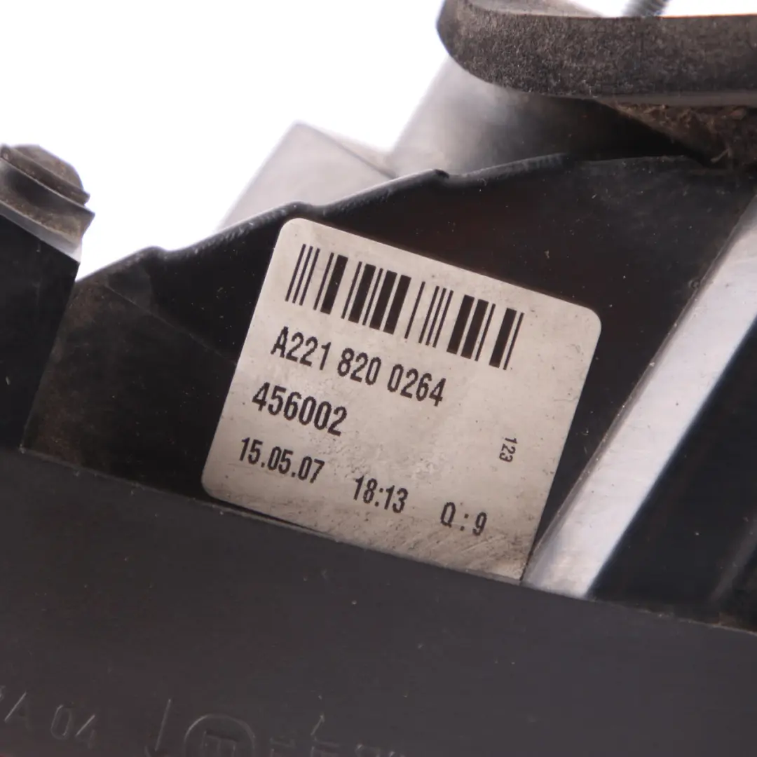 Mercedes W221 Lamp Rear Right O/S Tail Light Obsidian Black 197 A2218200264 - SKU A2218200266-OB - Part number A2218200266