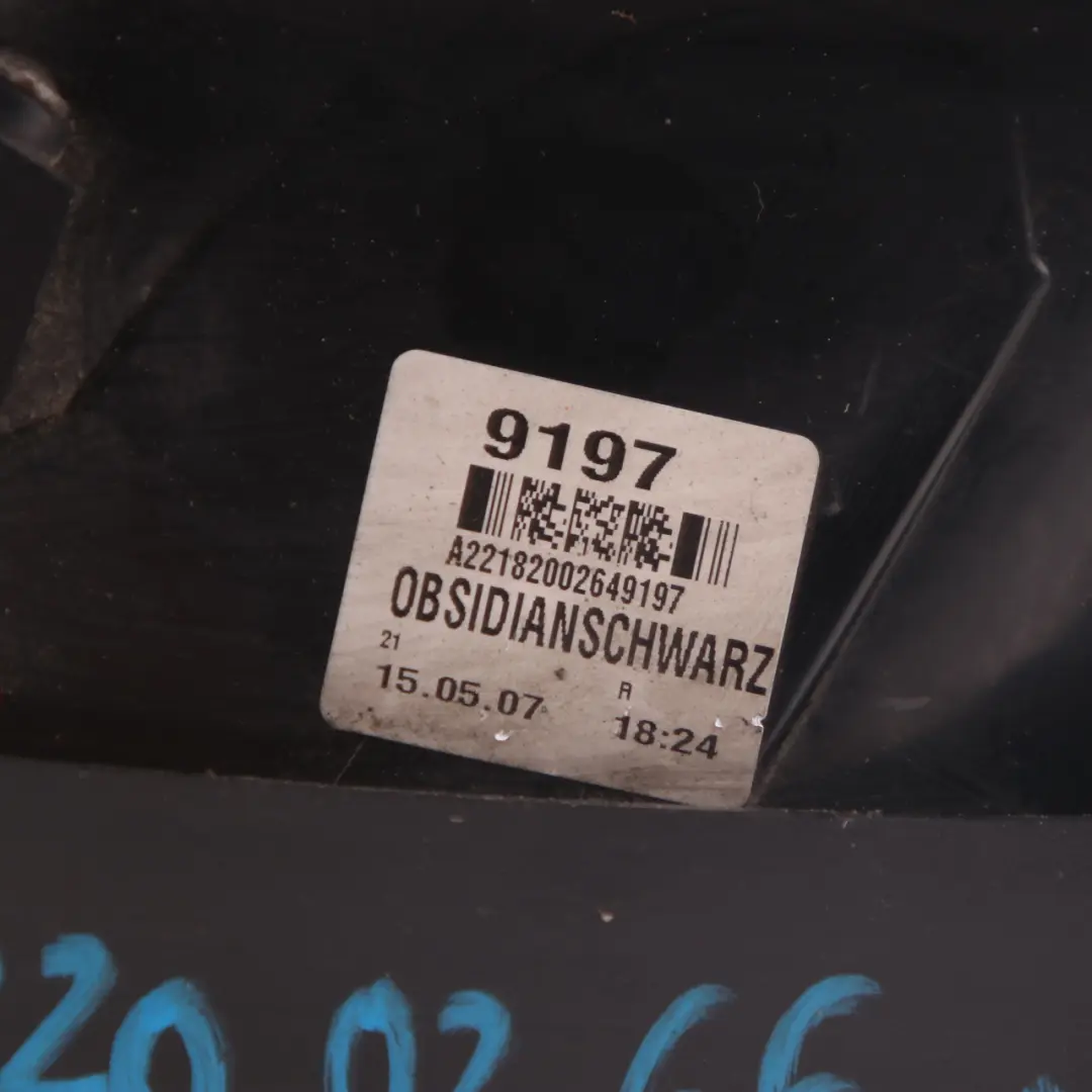 Lampe hinten rechts Rücklicht Obsidian Schwarz 197 A2218200264 für Mercedes W221 mit Teilenummer A2218200266 Mercedes W221 Lampe hinten rechts Rücklicht Obsidian Schwarz 197 A2218200264 - SKU A2218200266-OB - Teilenummer A2218200266