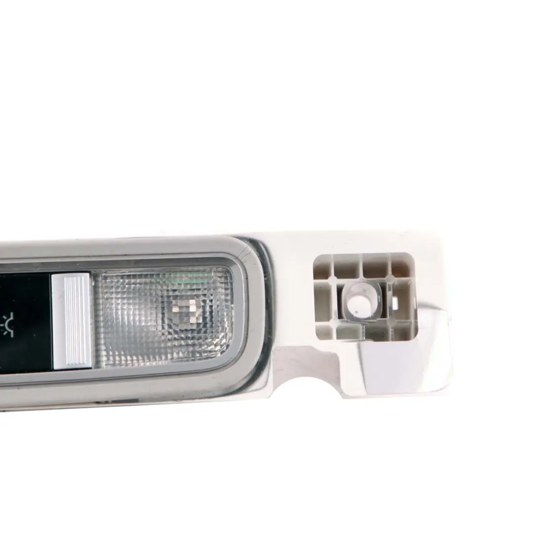 Lampka Podsufitki Lewy Tył do Mercedes W221 o numerze A2218201501 Mercedes W221 Lampka Podsufitki Lewy Tył - SKU A2218201501 - Numer Części A2218201501