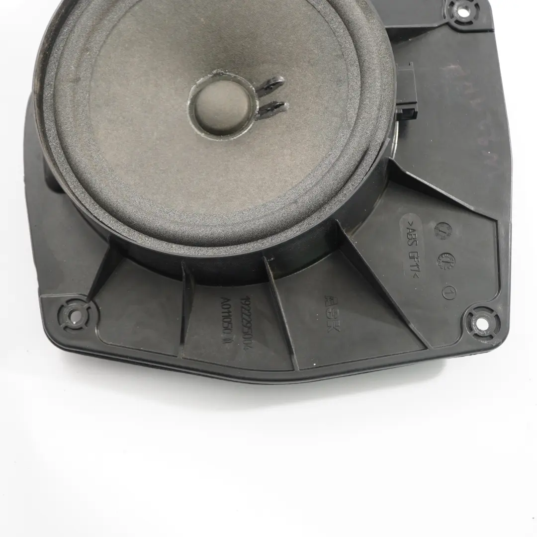 Altavoz Delantero Mercedes W221 S211 Altavoz Audio Puerta Derecha para con número de pieza A2218202902 Altavoz Delantero Mercedes W221 S211 Altavoz Audio Puerta Derecha - SKU A2218202902 - Número de pieza A2218202902