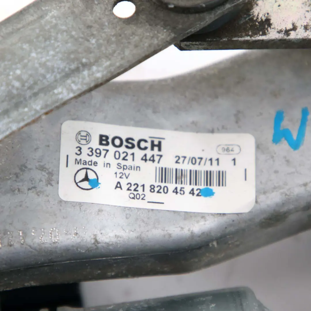 Mercedes-Benz S W221 Windscreen Front Window Left N/S Wiper Motor to with Part number A2218204542 Mercedes-Benz S W221 Windscreen Front Window Left N/S Wiper Motor - SKU rhd-A2218204542 - Part number A2218204542