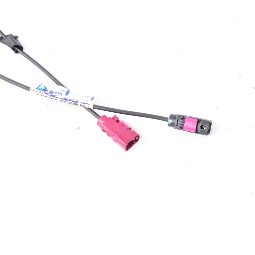 Mercedes W221 Antena Dachowa Rekin Obsidian Black Czarny - 197 - SKU A2218205675-OB - Numer Części A2218205675