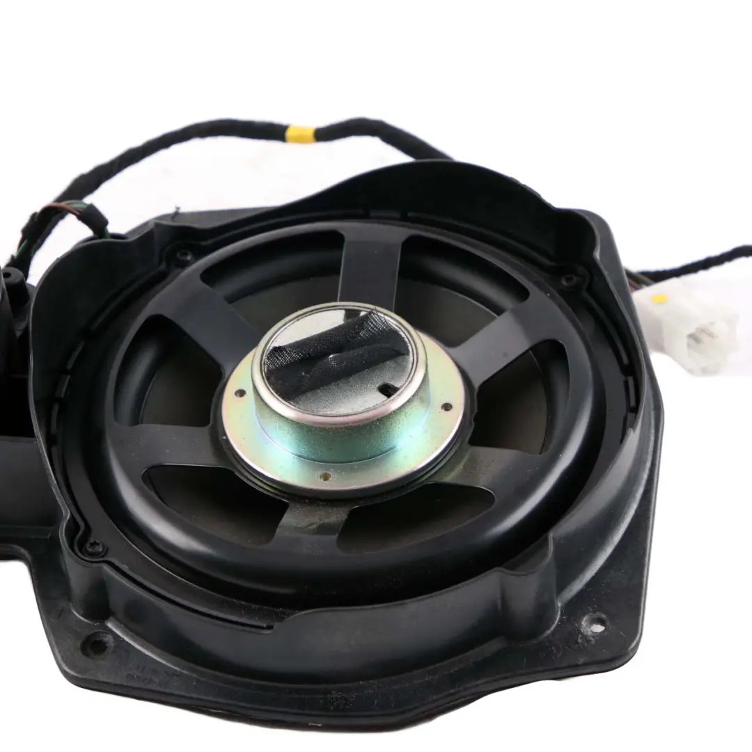 Mercedes W221 Puerta Altavoz Logic7 Unidad Audio Delantero Izquierdo - SKU A2218207702 - Número de pieza A2218207702