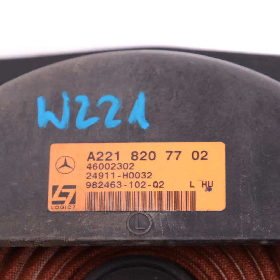 Mercedes W221 Puerta Altavoz Logic7 Unidad Audio Delantero Izquierdo - SKU A2218207702 - Número de pieza A2218207702