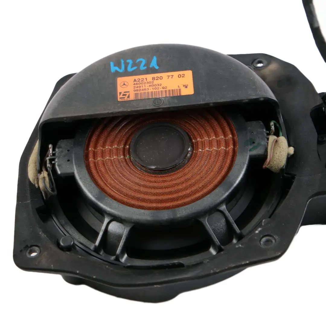 Mercedes W221 Puerta Altavoz Logic7 Unidad Audio Delantero Izquierdo - SKU A2218207702 - Número de pieza A2218207702
