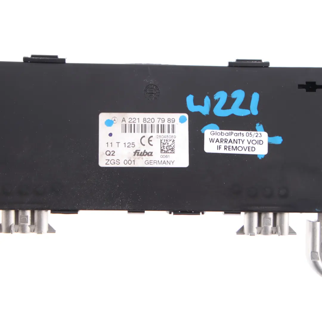 antenna amplificatore modulo di controllo per Mercedes W221 con numero di parte A2218207989 Mercedes W221 antenna amplificatore modulo di controllo - SKU A2218207989 - Numero di parte A2218207989
