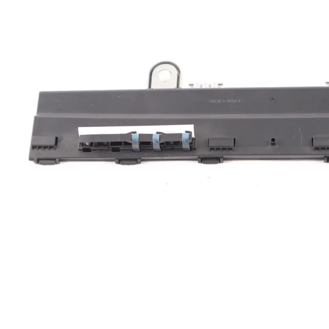 Antennenver stärker Antennen modul Steuergerät für Mercedes W221 mit Teilenummer A2218207989 Mercedes W221 Antennenver stärker Antennen modul Steuergerät - SKU A2218207989 - Teilenummer A2218207989