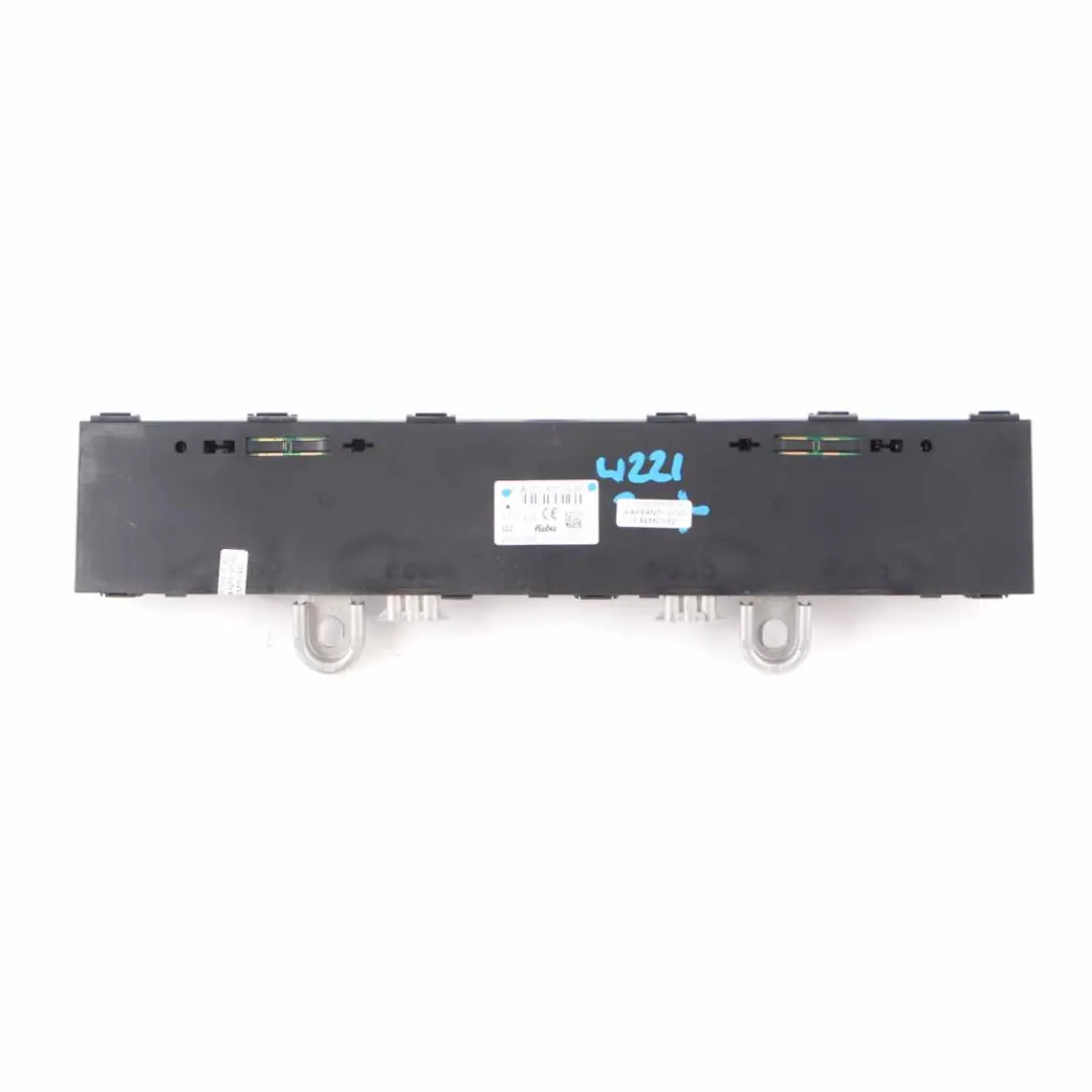antenna amplificatore modulo di controllo per Mercedes W221 con numero di parte A2218207989 Mercedes W221 antenna amplificatore modulo di controllo - SKU A2218207989 - Numero di parte A2218207989