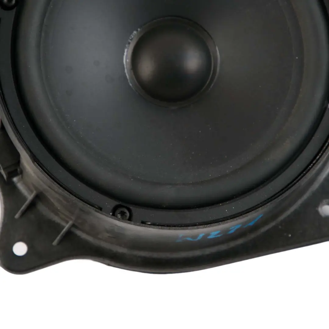 Hinten Links Rechts Tür Lautsprecher LOGIC7 für Mercedes W221 mit Teilenummer A2218208002 Mercedes W221 Hinten Links Rechts Tür Lautsprecher LOGIC7 - SKU A2218208002 - Teilenummer A2218208002