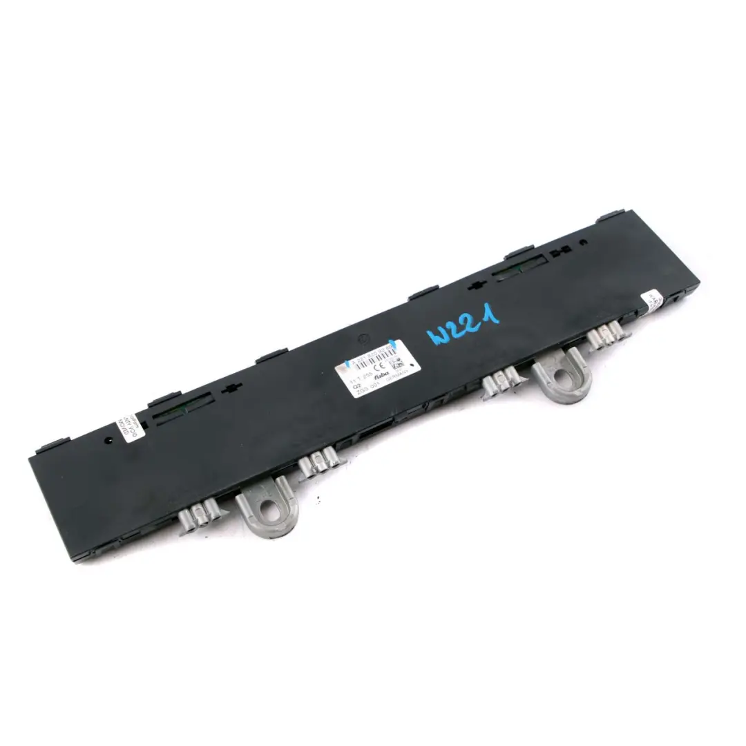 Mercedes-Benz S W221 Aerial Antenna Control Unit DAB TV Keyless-GO to with Part number A2218209289 Mercedes-Benz S W221 Aerial Antenna Control Unit DAB TV Keyless-GO - SKU A2218209289 - Part number A2218209289