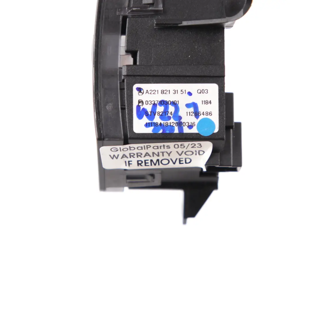 Door Locking Lock Switch Button Front Right Door O/S to Mercedes W221 with Part number A2218213151 Mercedes W221 Door Locking Lock Switch Button Front Right Door O/S - SKU A2218213151 - Part number A2218213151