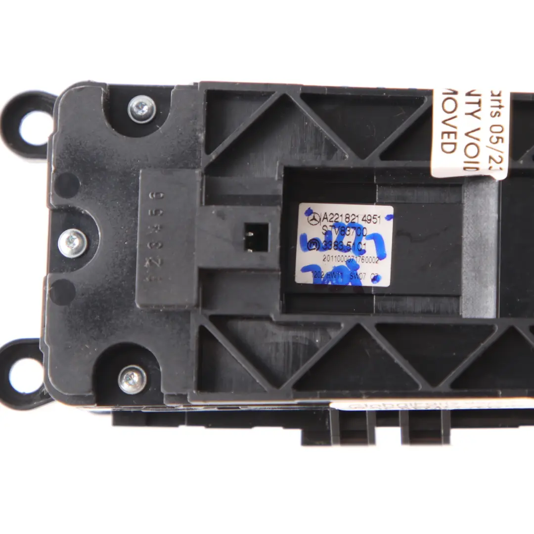 Interruptor elevalunas control espejo lateral Mercedes W221 para con número de pieza A2218214951 Interruptor elevalunas control espejo lateral Mercedes W221 - SKU A2218214951 - Número de pieza A2218214951