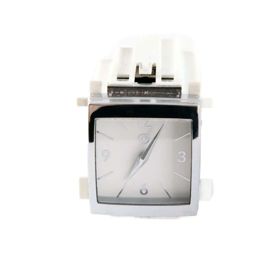 Orologio Analogico Sul Cruscotto Mercedes W221 per con numero di parte A2218270370 Orologio Analogico Sul Cruscotto Mercedes W221 - SKU A2218270370 - Numero di parte A2218270370