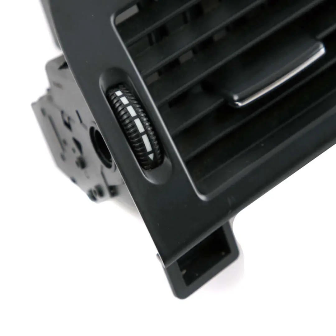 Salpicadero Boquilla ventilación delantera derecha para Mercedes W221 con número de pieza A2218300254 Mercedes W221 Salpicadero Boquilla ventilación delantera derecha - SKU A2218300254 - Número de pieza A2218300254