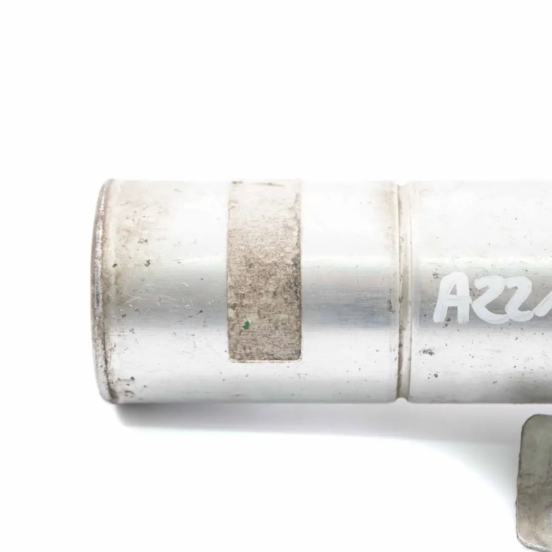 Conditioning Dryer Mercedes W221 Air Con Drier Tank Pressure Sensor to Air with Part number A2218300283 Air Conditioning Dryer Mercedes W221 Air Con Drier Tank Pressure Sensor - SKU A2218300283-1 - Part number A2218300283