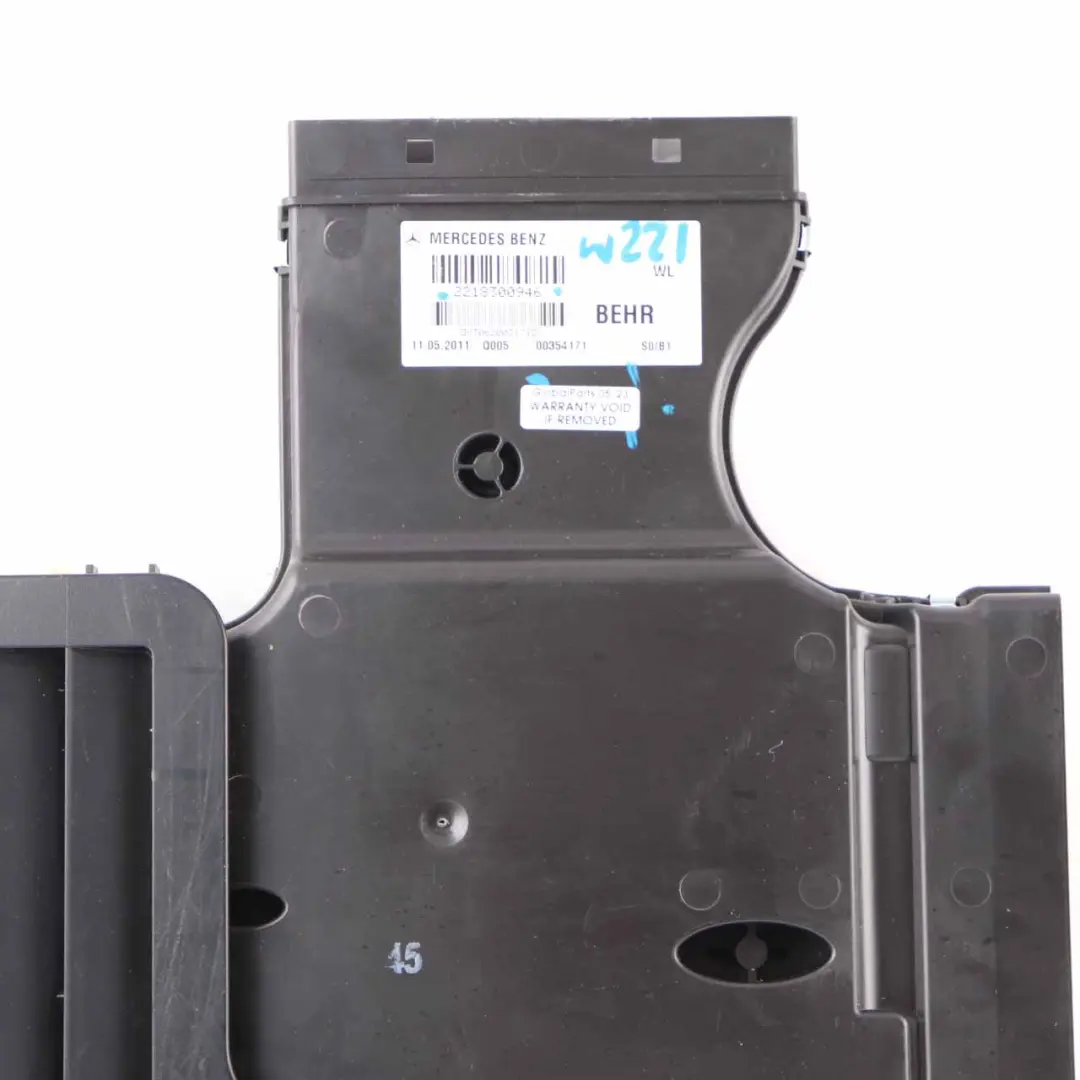 Duct Mercedes W221 W216 Deflector Bottom Rear Left N/S to Air with Part number A2218300946 Air Duct Mercedes W221 W216 Deflector Bottom Rear Left N/S - SKU A2218300946 - Part number A2218300946