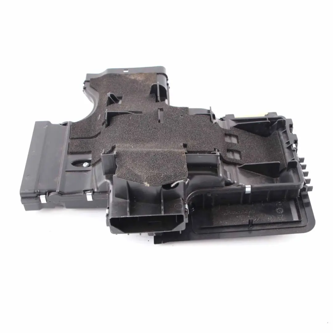 Duct Mercedes W221 W216 Deflector Bottom Rear Left N/S to Air with Part number A2218300946 Air Duct Mercedes W221 W216 Deflector Bottom Rear Left N/S - SKU A2218300946 - Part number A2218300946