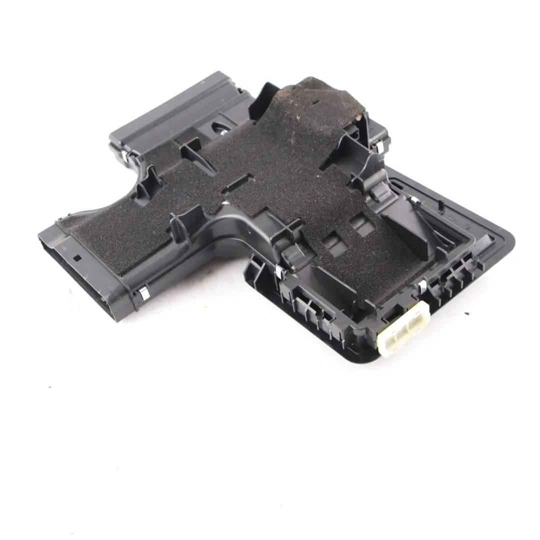 Duct Mercedes W221 W216 Deflector Bottom Rear Right O/S to Air with Part number A2218301046 Air Duct Mercedes W221 W216 Deflector Bottom Rear Right O/S - SKU A2218301046 - Part number A2218301046