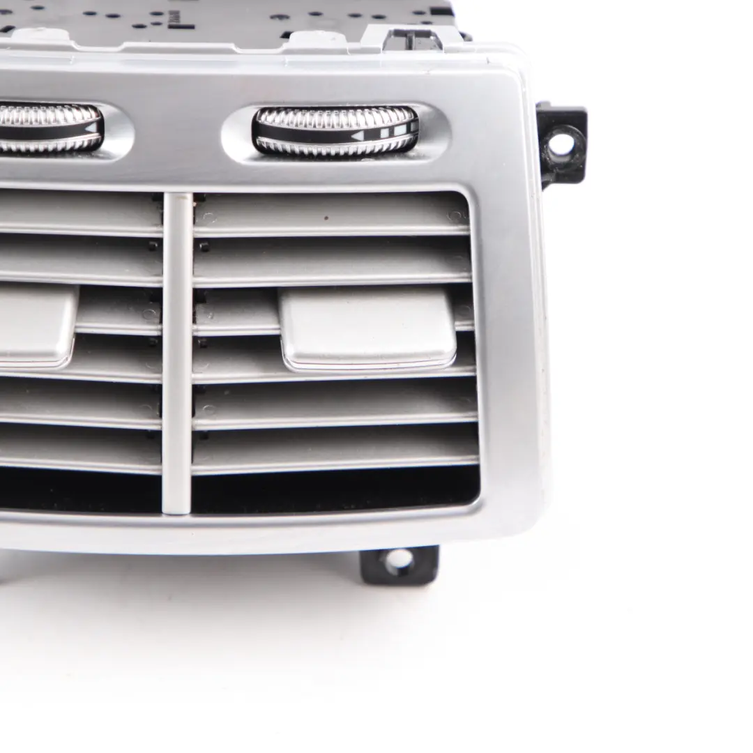 Mittelkonsole Frisch Luftzufuhr Düse Grill Blende für Mercedes W221 mit Teilenummer A2218301054 Mercedes W221 Mittelkonsole Frisch Luftzufuhr Düse Grill Blende - SKU A2218301054-1 - Teilenummer A2218301054