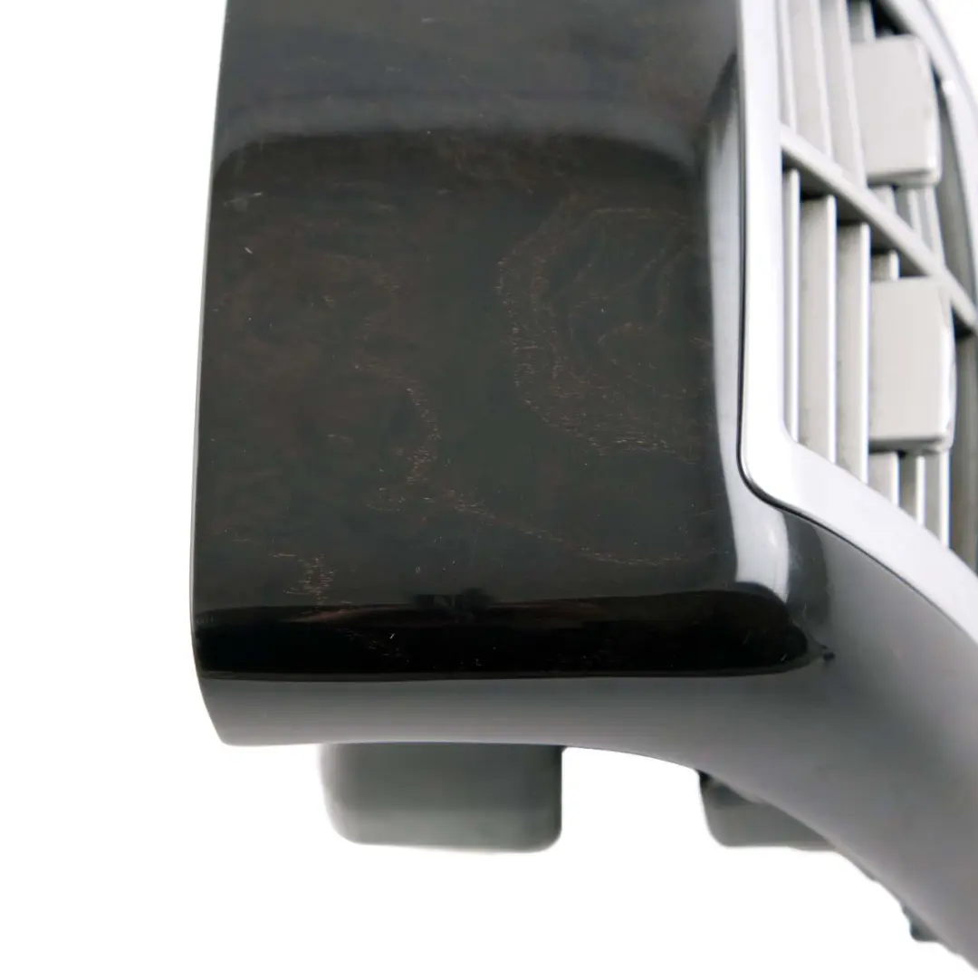 Konsola Środkowa Tylna Kratka Nawiewu Powietrza do Mercedes W221 o numerze A2218301054 Mercedes W221 Konsola Środkowa Tylna Kratka Nawiewu Powietrza - SKU A2218301054 - Numer Części A2218301054