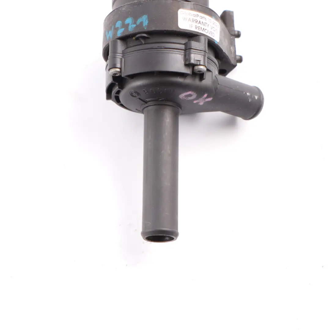 Mercedes W216 W221 Pompe refroidissement auxiliaire - SKU A2218350164 - Numéro de pièce A2218350164