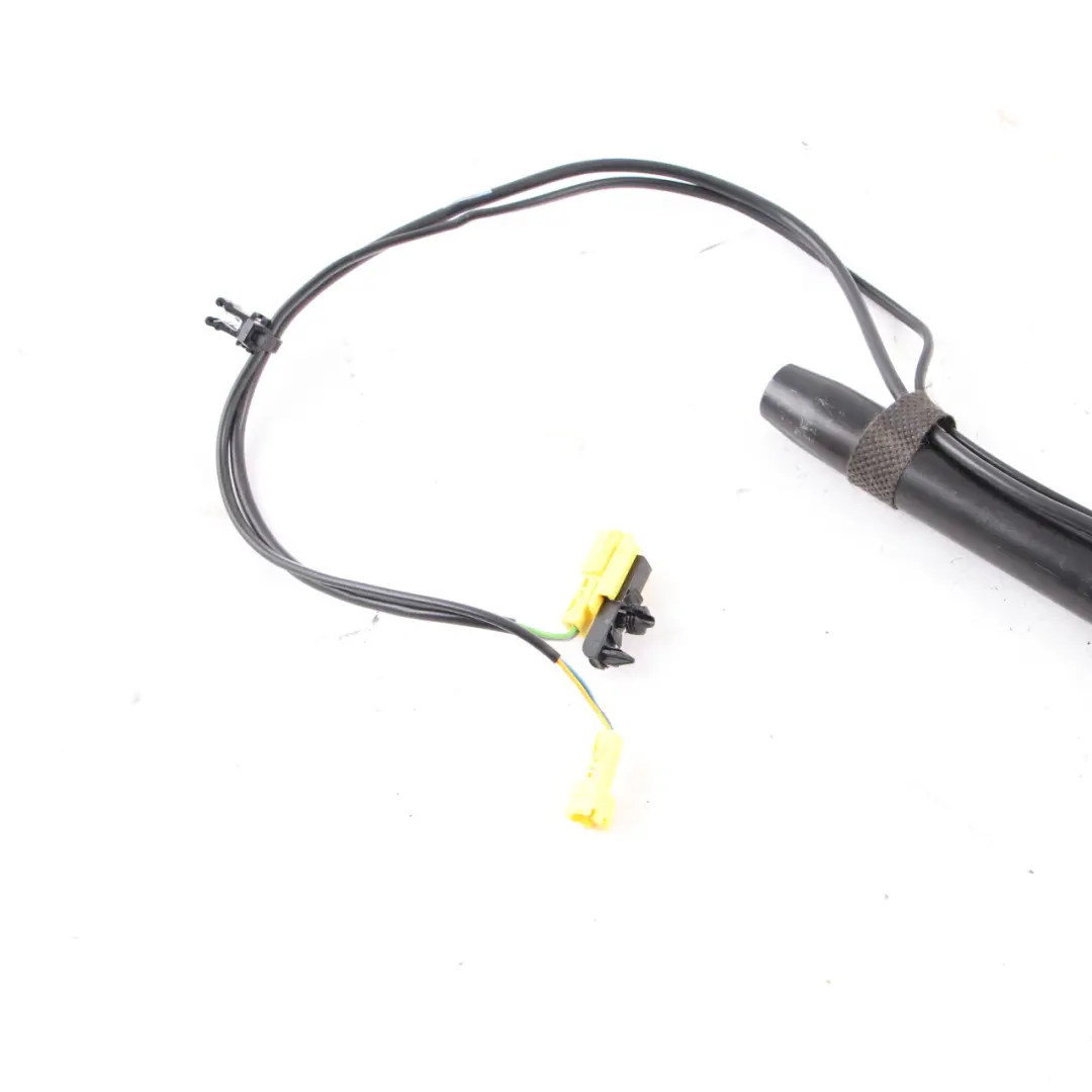 Napinacz Pasa Lewy Przód Beż do Mercedes W221 o numerze A2218601969 Mercedes W221 Napinacz Pasa Lewy Przód Beż - SKU A2218601969 - Numer Części A2218601969