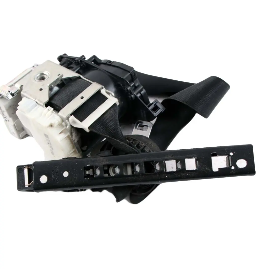 Mercedes-Benz S-Class W221 Front Right O/S Seat Belt Black to with Part number A2218609885 Mercedes-Benz S-Class W221 Front Right O/S Seat Belt Black - SKU A2218609885 - Part number A2218609885