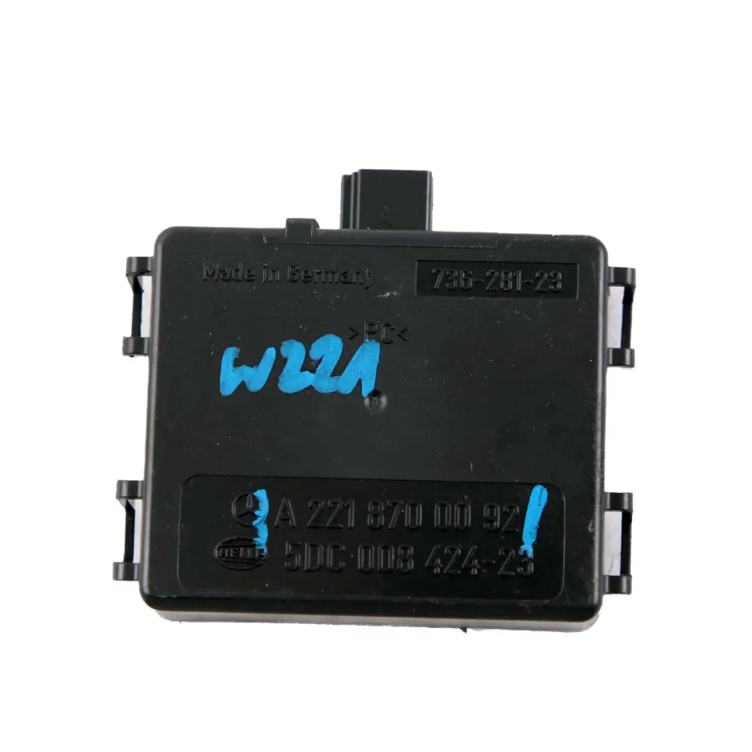 Módulo de Control del Sensor de Luz de Lluvia para Mercedes W203 W221 con número de pieza A2218700092 Mercedes W203 W221 Módulo de Control del Sensor de Luz de Lluvia - SKU A2218700092 - Número de pieza A2218700092