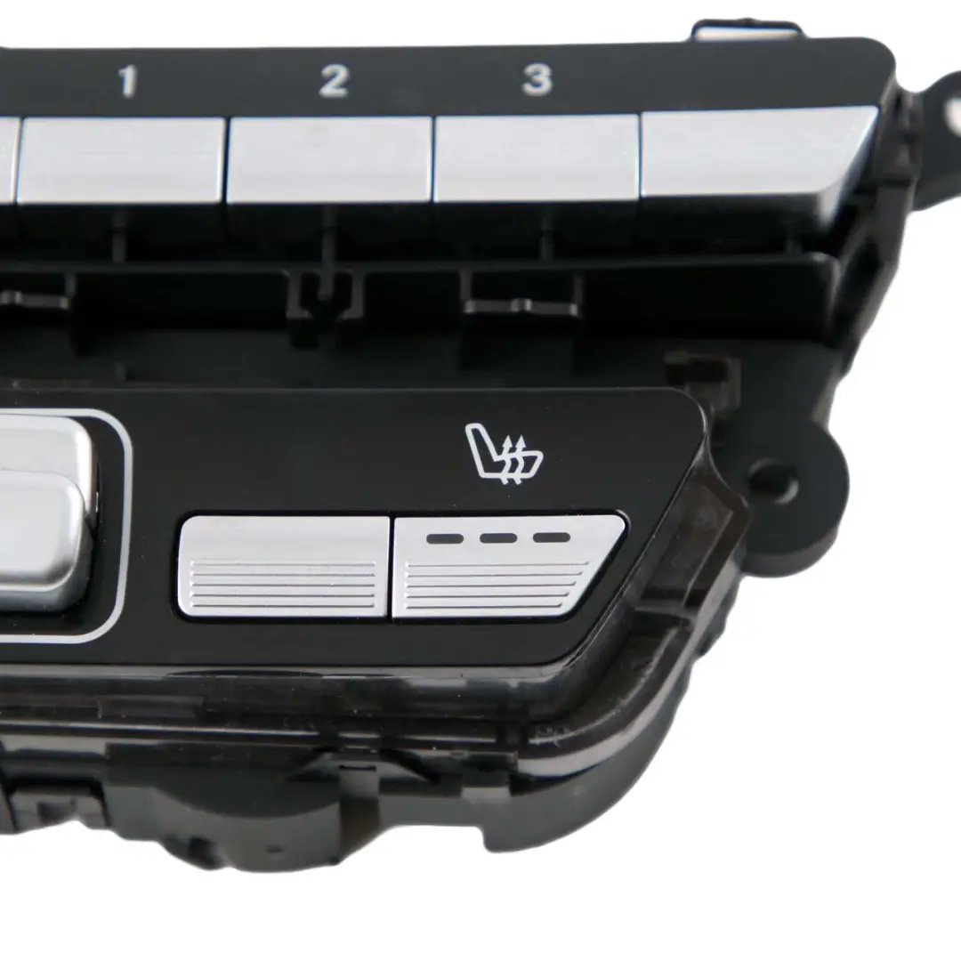 Unità controllo interruttore sedile anteriore sinistro per Mercedes W221 con numero di parte A2218702079 Mercedes W221 Unità controllo interruttore sedile anteriore sinistro - SKU A2218702079 - Numero di parte A2218702079