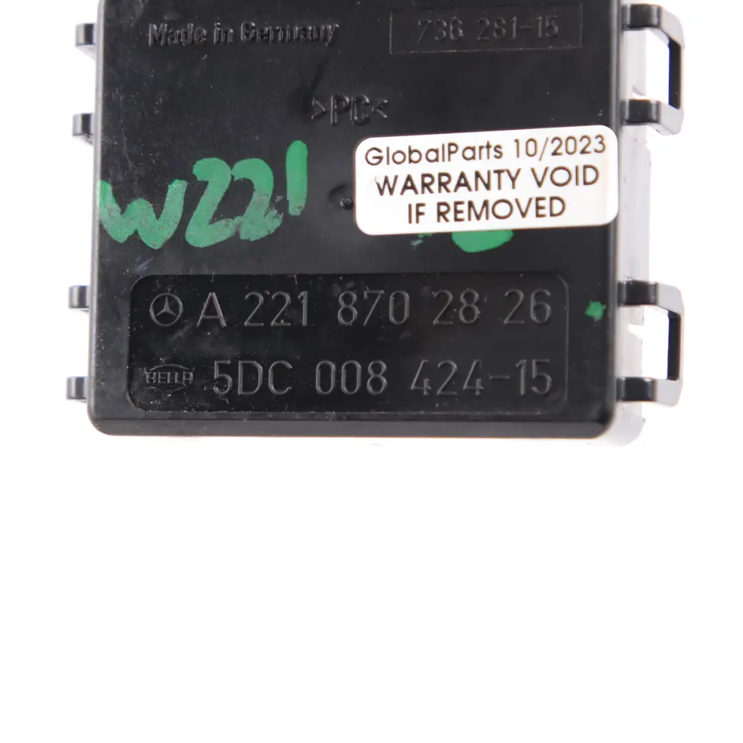 Windschutzscheibe Regensensor Steuermodul für Mercedes W203 W209 W221 mit Teilenummer A2218702826 Mercedes W203 W209 W221 Windschutzscheibe Regensensor Steuermodul - SKU A2218702826 - Teilenummer A2218702826