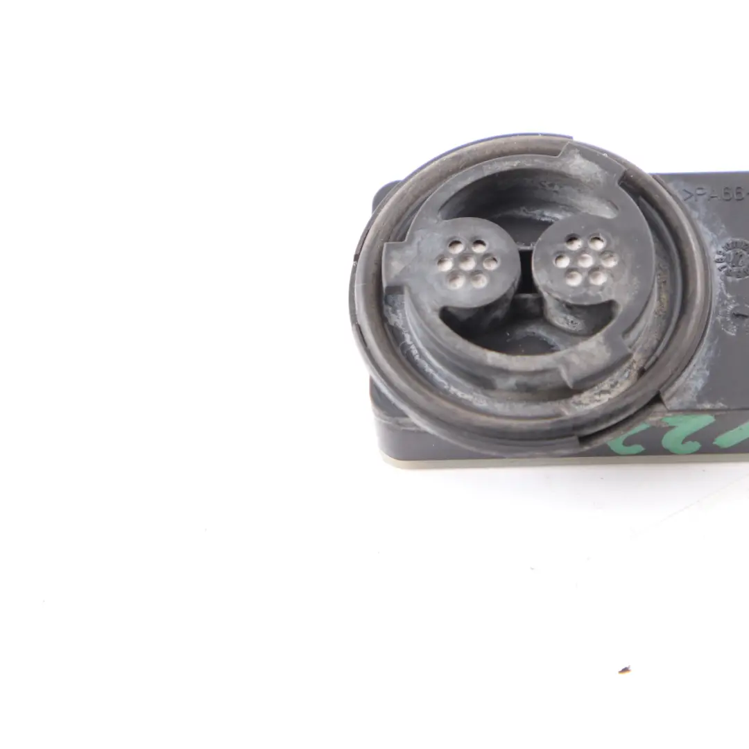 Sensore qualità dell'aria emissione sfiato dell'aria per Mercedes W221 con numero di parte A2218703579 Mercedes W221 Sensore qualità dell'aria emissione sfiato dell'aria - SKU A2218703579 - Numero di parte A2218703579