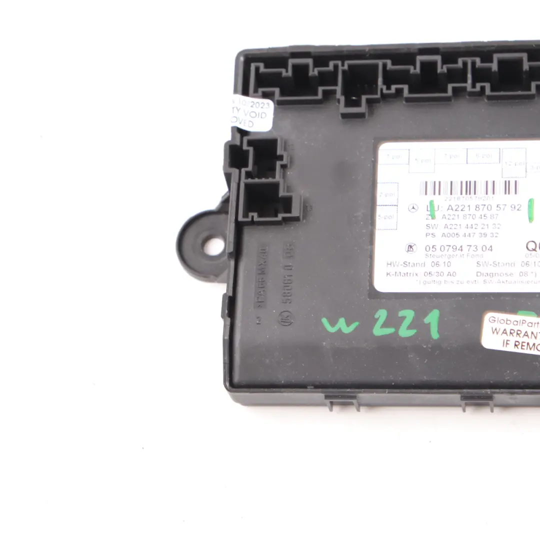 Door Module Rear Left N/S Control Unit ECU to Mercedes W221 with Part number A2218705792 Mercedes W221 Door Module Rear Left N/S Control Unit ECU - SKU A2218705792 - Part number A2218705792