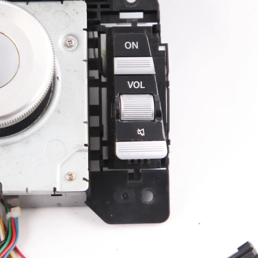Multimedia Control Button Knob Controller Switch to Mercedes W221 with Part number A2218707558 Mercedes W221 Multimedia Control Button Knob Controller Switch - SKU A2218707558 - Part number A2218707558