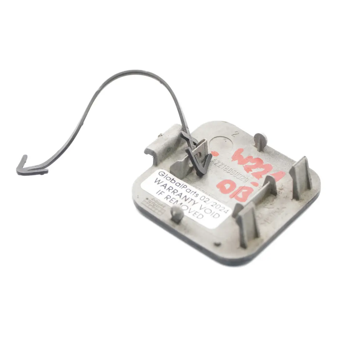 Mercedes W221 Parachoques trasero gancho remolque Tapa Negro 197 - SKU A2218850323-OB - Número de pieza A2218850323