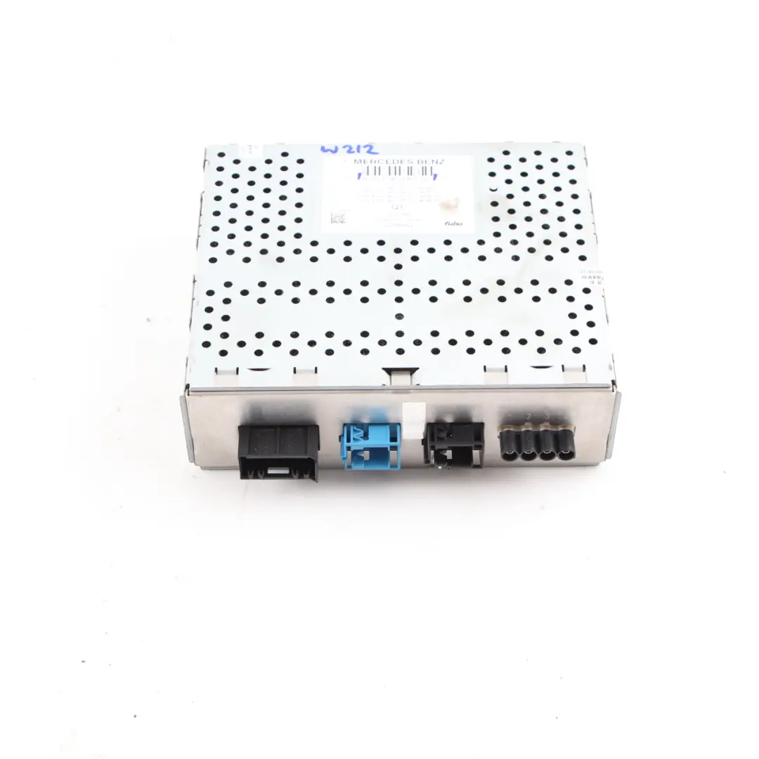 Television Tuner Mercedes W207 W221 TV Receiver Control Unit Module to with Part number A2219006102 Television Tuner Mercedes W207 W221 TV Receiver Control Unit Module - SKU A2219006102 - Part number A2219006102