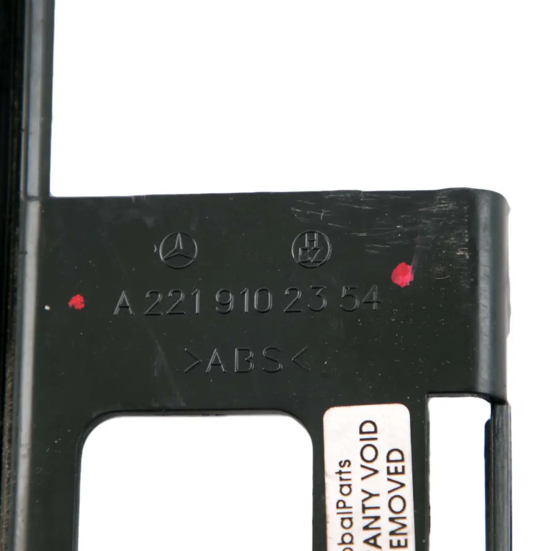  Mercedes-Benz W221 Front Right O/S Seat Outside Trim Cover Panel - SKU -A2219102354 - Part number A2219102354