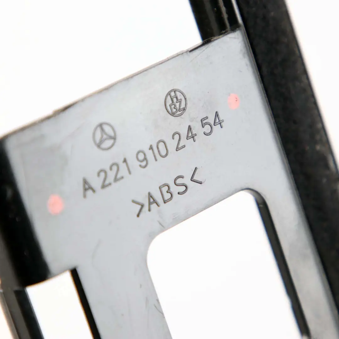 Mercedes-Benz W221 Front Right O/S Seat Outside Trim Cover Panel to with Part number A2219102454 Mercedes-Benz W221 Front Right O/S Seat Outside Trim Cover Panel - SKU A2219102454 - Part number A2219102454