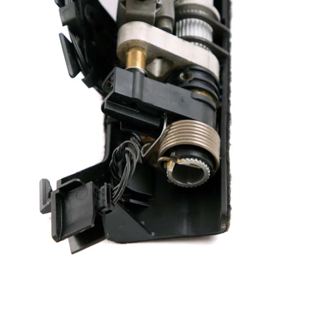 Meccanismo ripiegamento poggiatesta sedile posteriore per Mercedes W221 con numero di parte A2219700125 Mercedes W221 Meccanismo ripiegamento poggiatesta sedile posteriore - SKU A2219700125 - Numero di parte A2219700125