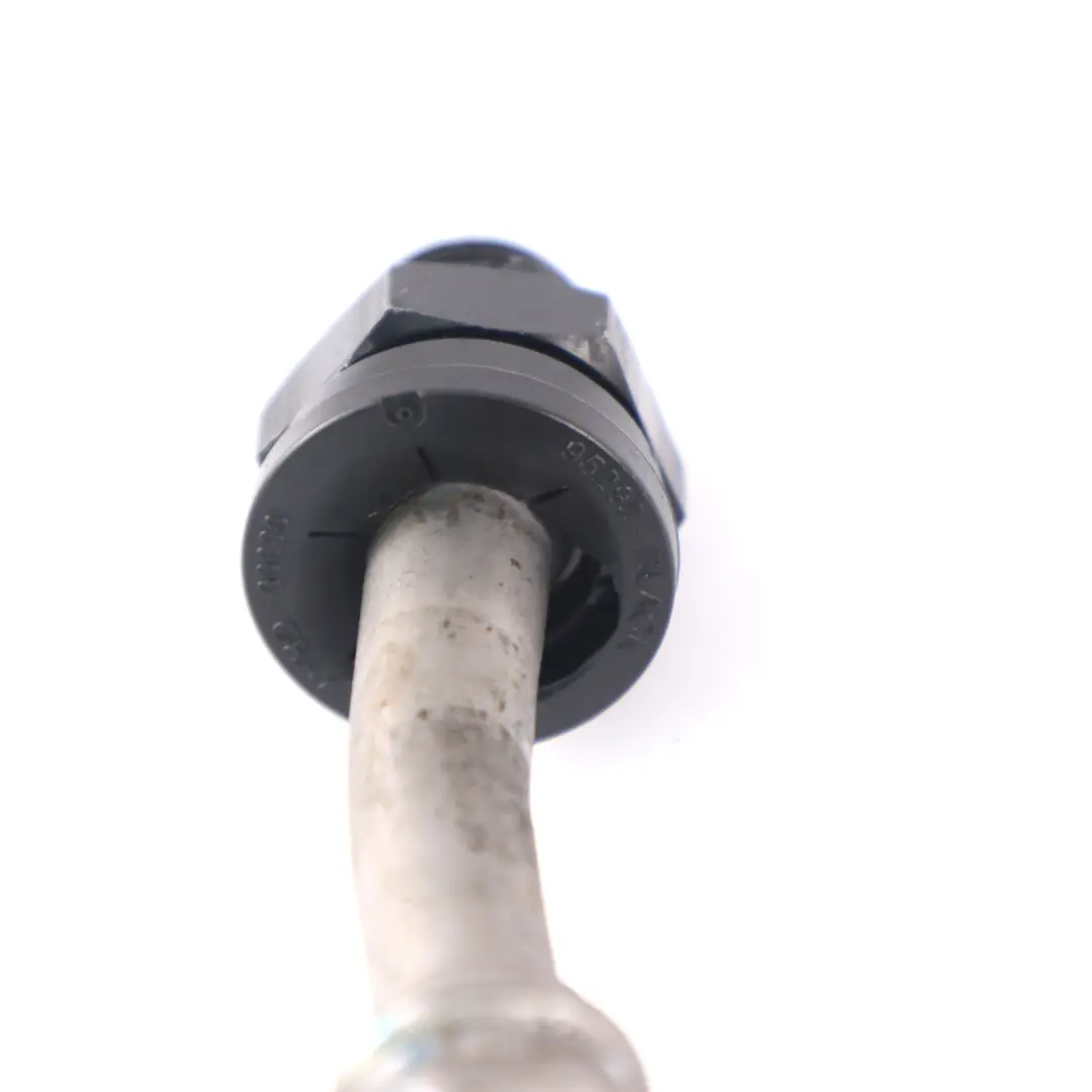 Automatikgetriebe Ölkühler Rohrleitung für Mercedes W213 W222 mit Teilenummer A2222700905 Mercedes W213 W222 Automatikgetriebe Ölkühler Rohrleitung - SKU A2222700905 - Teilenummer A2222700905