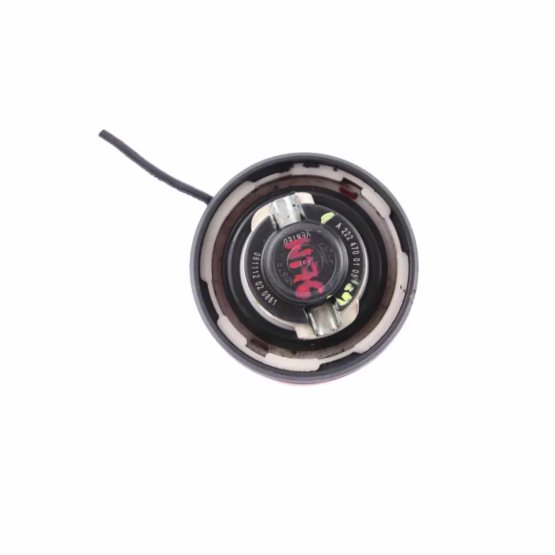 Mercedes W176 W246 Bouchon Réservoir Carburant Diesel Rouge - SKU A2224700105 - Numéro de pièce A2224700105