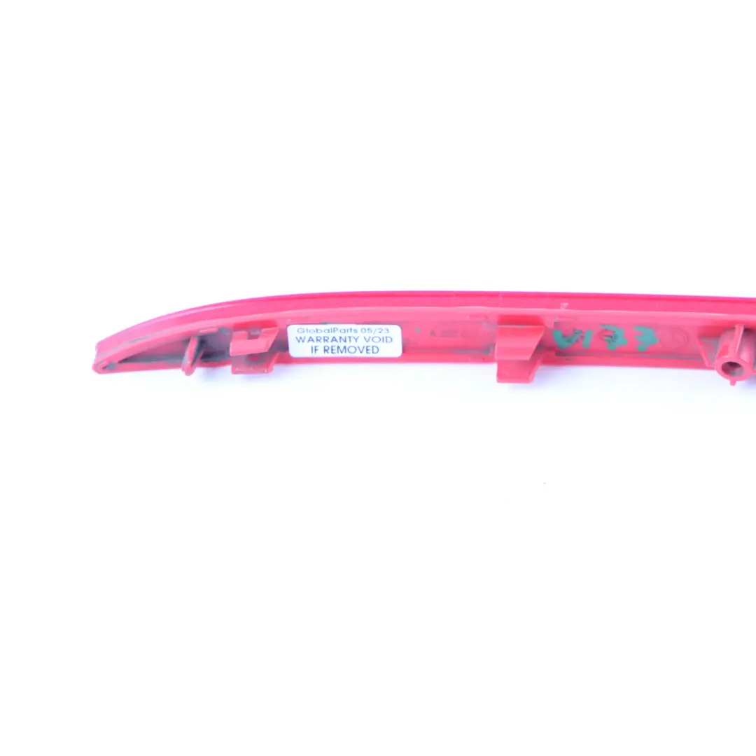 Reflector de la lámpara trasera derecha parachoques Trim Reflexión para Mercedes W177 con número de pieza A2228200874 Mercedes W177 Reflector de la lámpara trasera derecha parachoques Trim Reflexión - SKU A2228200874 - Número de pieza A2228200874